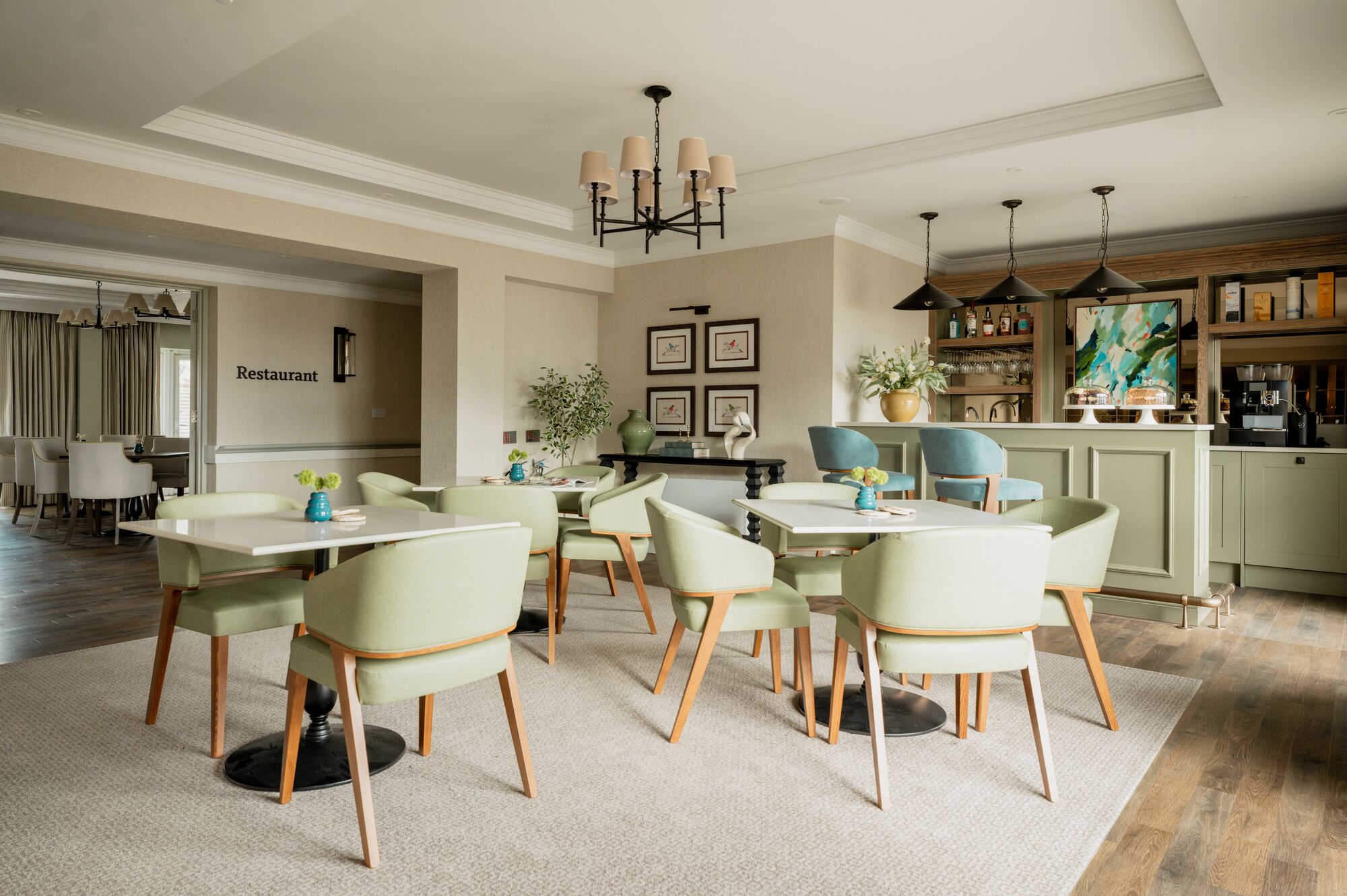 Elland Court – Lounges & Café Bar 1
