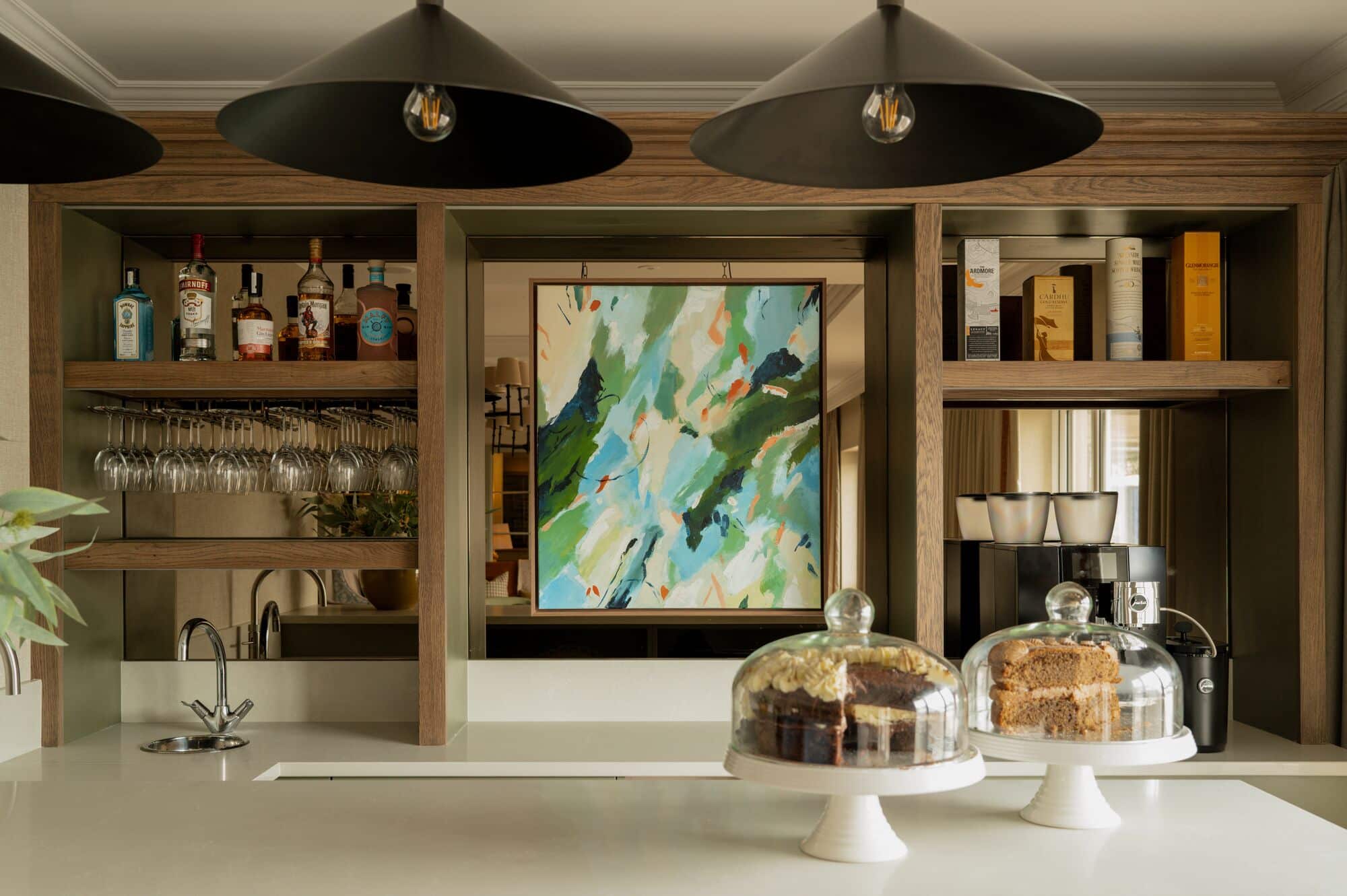 Elland Court – Lounges & Café Bar 2