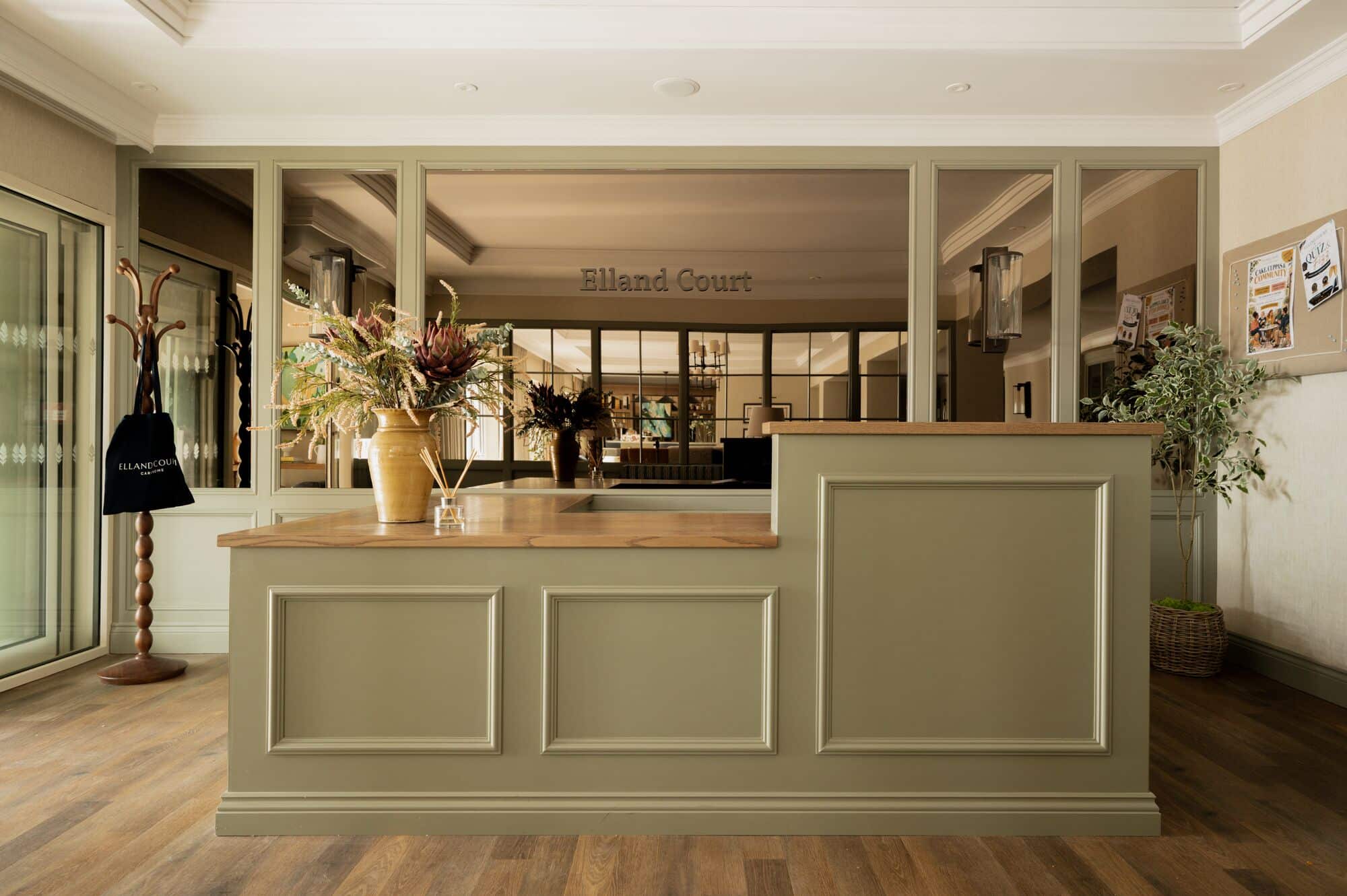Elland Court – Entrance & Reception 5