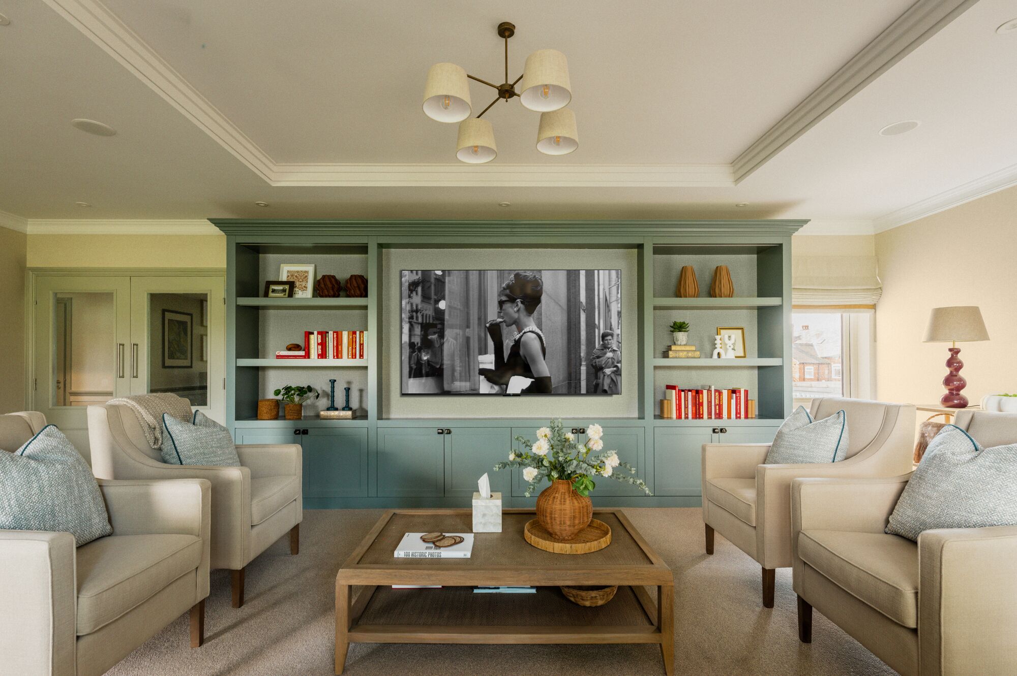 Elland Court – Lounges & Café Bar 7