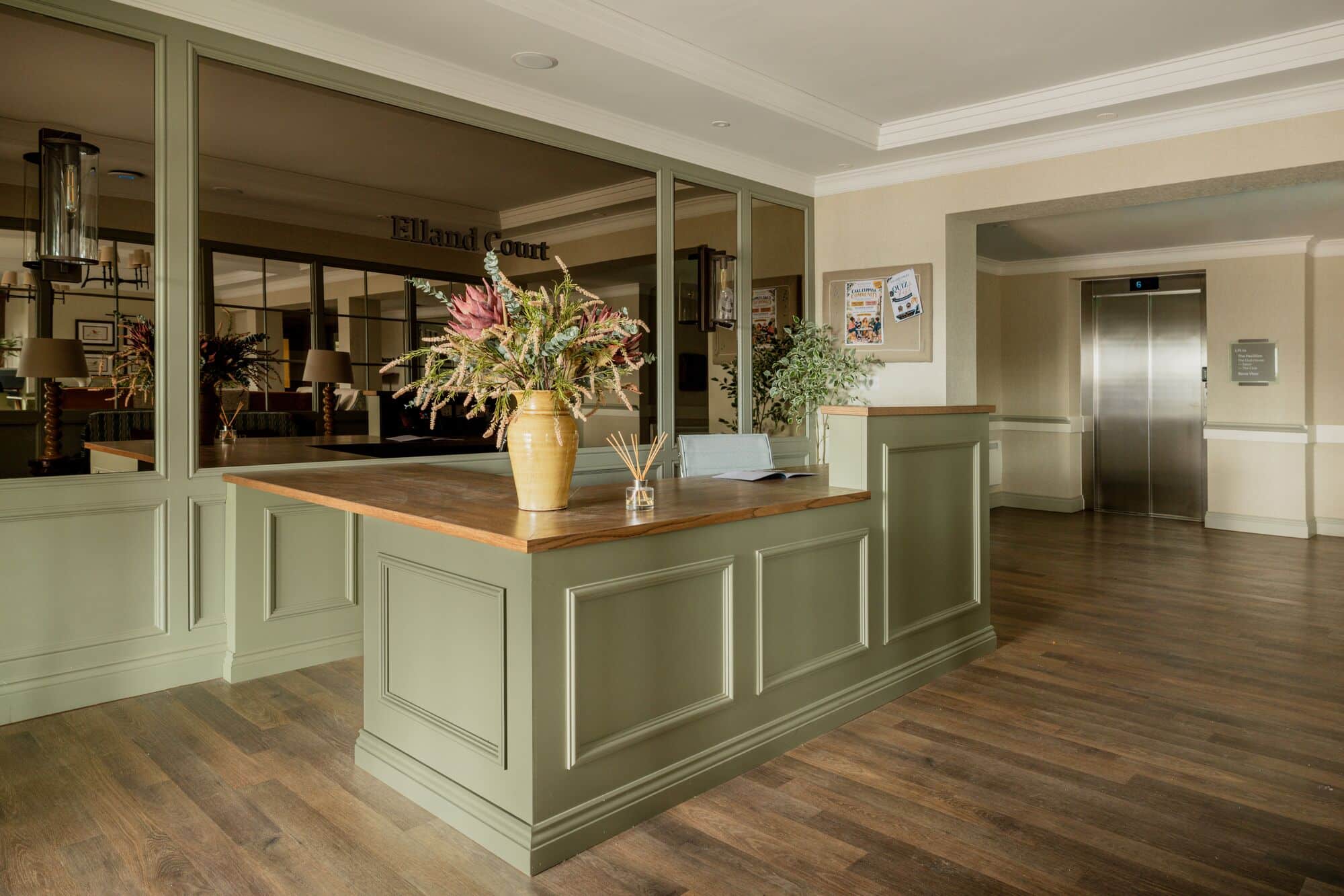 Elland Court – Entrance & Reception 4
