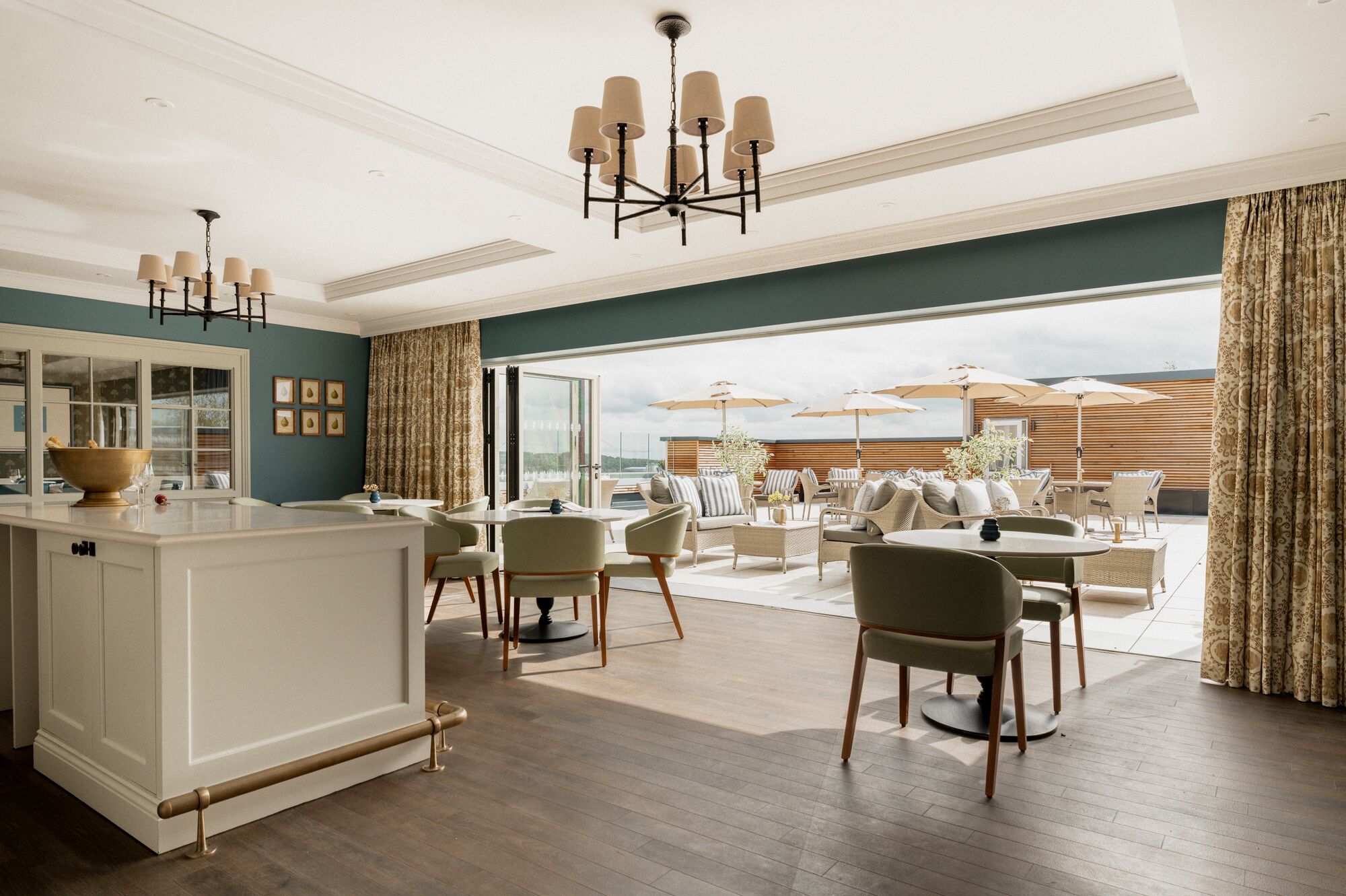 Elland Court – Restaurant & Dining 2