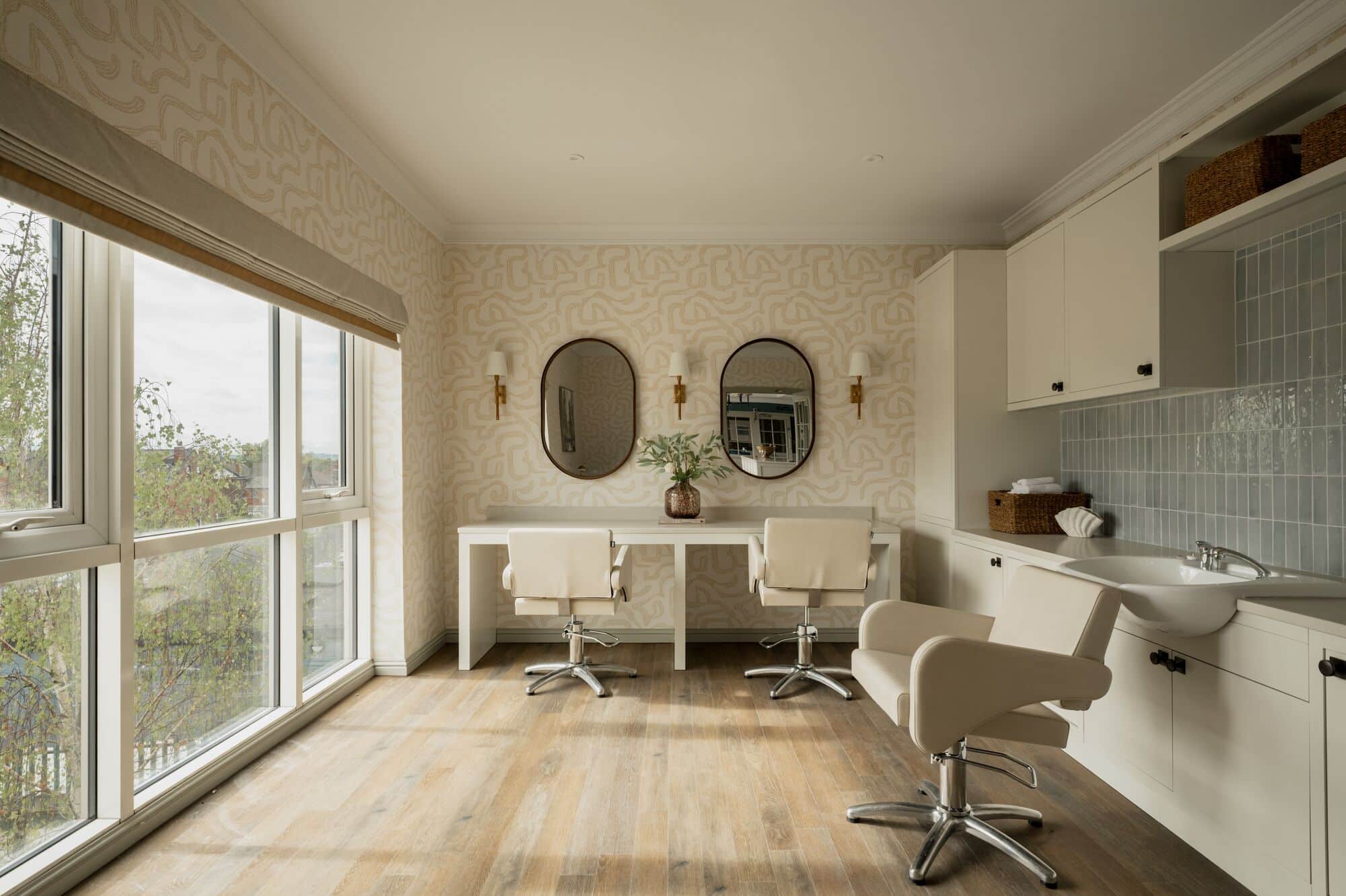 Elland Court – Salon 1